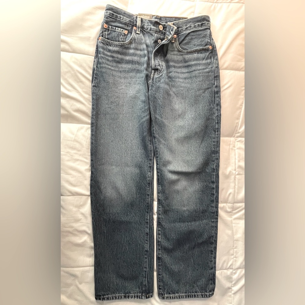 Levi’s premium 501s 90s womens jeans